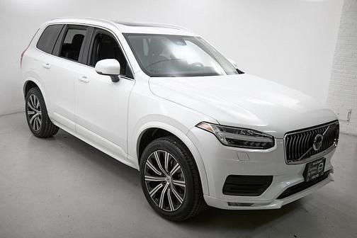 2023 Volvo XC90 B5 Core