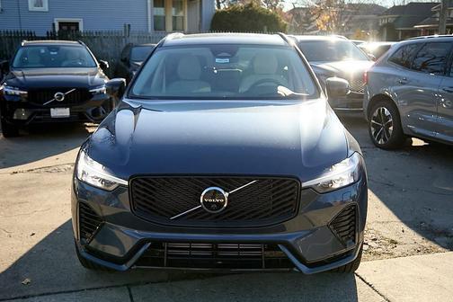 2026 Volvo XC60 Plug-In Hybrid T8 Ultra