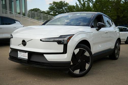 2025 Volvo EX30 Twin Motor Ultra