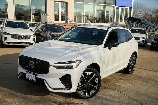 2026 Volvo XC60 B5 Plus