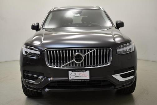 2025 Volvo XC90 B6 Ultra