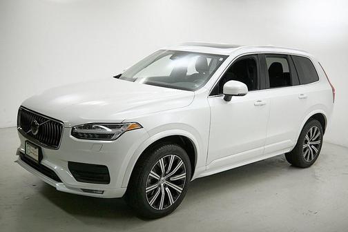 2023 Volvo XC90 B5 Core