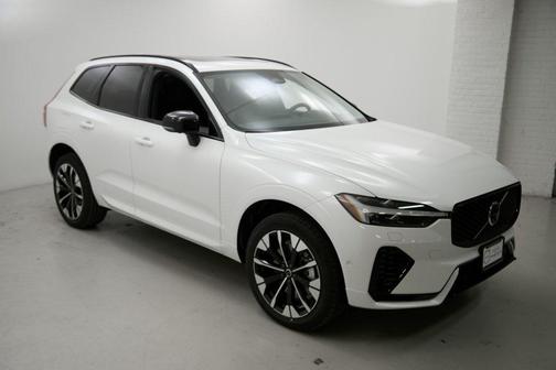 2026 Volvo XC60 Plug-In Hybrid T8 Plus