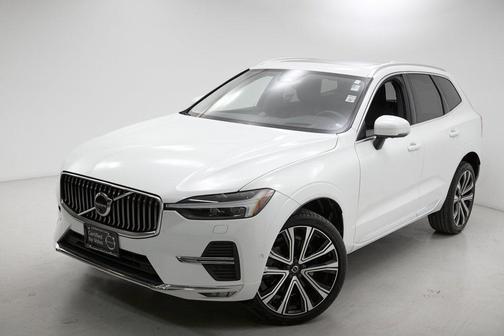 2023 Volvo XC60 B6 Ultimate Bright Theme