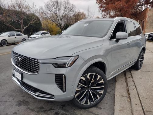 2026 Volvo XC90 B6 Plus 7-Seater