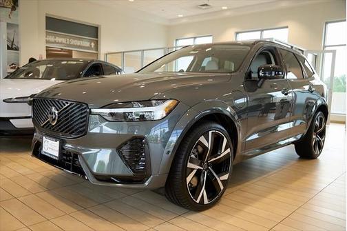 2026 Volvo XC60 Plug-In Hybrid T8 Ultra