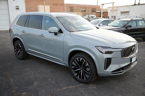 2026 Volvo XC90 B6 Plus 7-Seater
