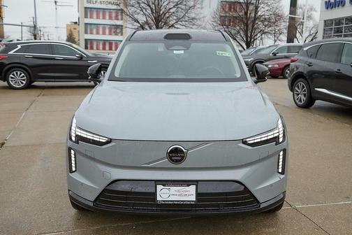 2025 Volvo EX90 Twin Motor Ultra