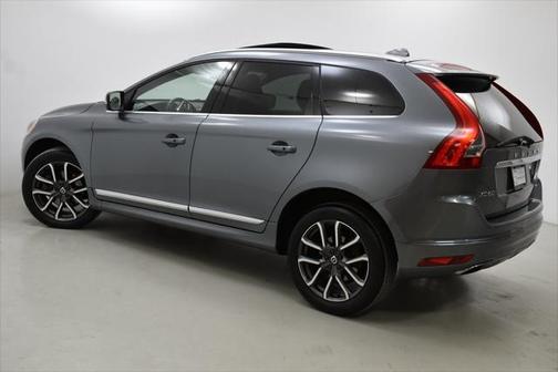 2016 Volvo XC60 T6 Platinum