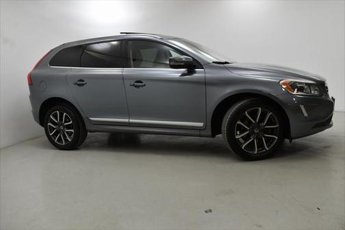 2016 Volvo XC60 T6 Platinum