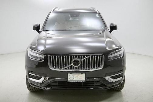 2024 Volvo XC90 B6 Ultimate Bright Theme 7-Seater