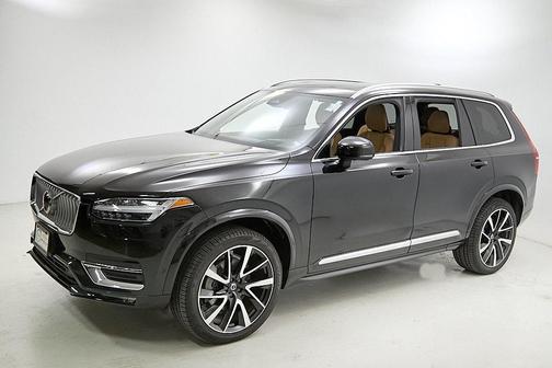 2024 Volvo XC90 B6 Ultimate Bright Theme 7-Seater