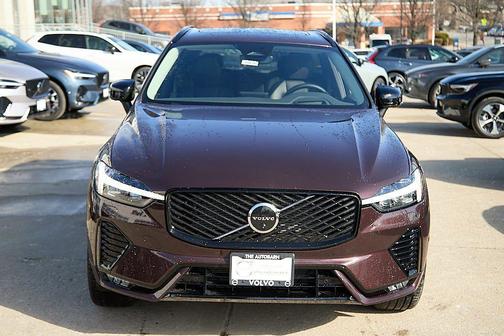 2026 Volvo XC60 B5 Ultra