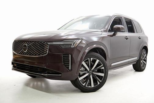 2025 Volvo XC90 B6 Core