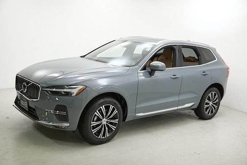 2022 Volvo XC60 B5 Inscription