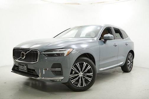 2022 Volvo XC60 B5 Inscription