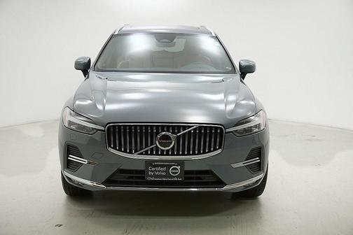 2022 Volvo XC60 B5 Inscription
