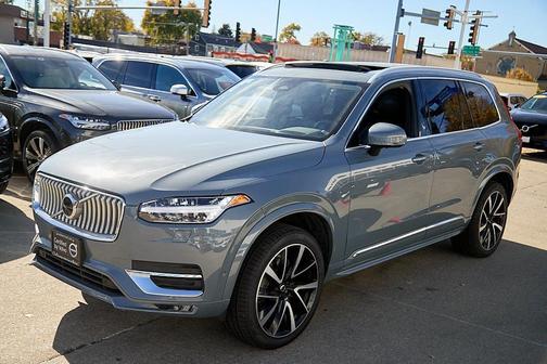 2023 Volvo XC90 B6 Plus 6-Seater