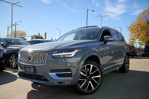2023 Volvo XC90 B6 Plus 6-Seater