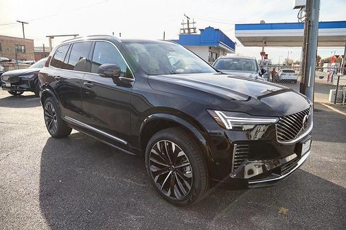 2026 Volvo XC90 B6 Ultra 7-Seater