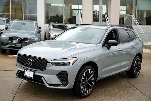 2026 Volvo XC60 B5 Ultra