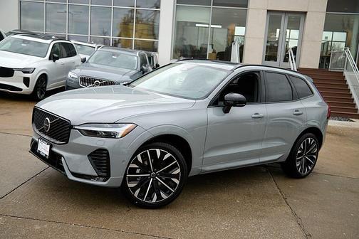 2026 Volvo XC60 B5 Ultra