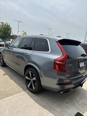 2017 Volvo XC90 Hybrid T8 R-Design