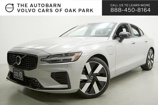 2024 Volvo S60 Recharge Plug-In Hybrid T8 Ultimate Dark Theme