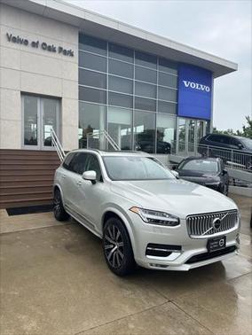 2022 Volvo XC90 T6 Inscription