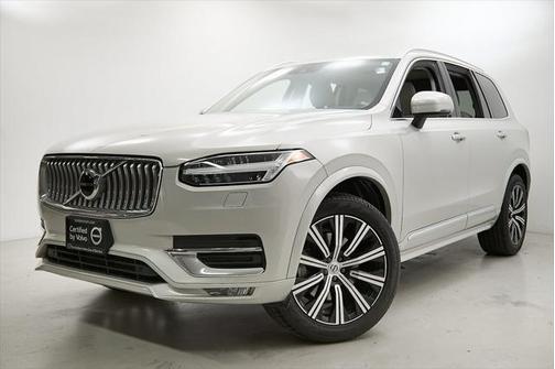 2022 Volvo XC90 T6 Inscription