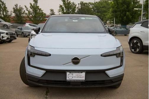 2025 Volvo EX30 Twin Motor Plus
