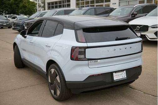 2025 Volvo EX30 Twin Motor Plus