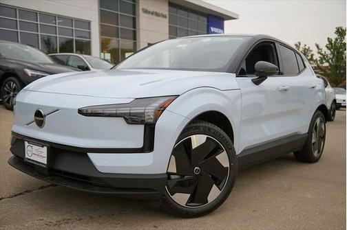 2025 Volvo EX30 Twin Motor Plus