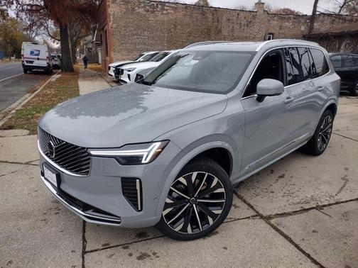 2026 Volvo XC90 B6 Ultra 7-Seater