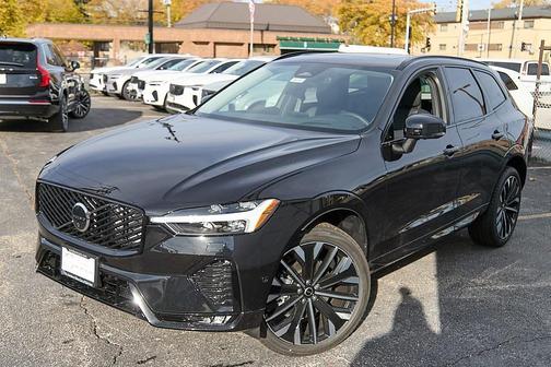 2026 Volvo XC60 B5 Ultra