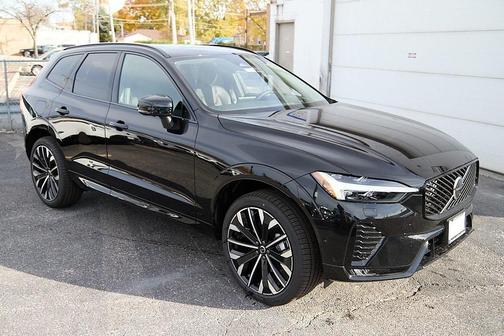 2026 Volvo XC60 B5 Ultra