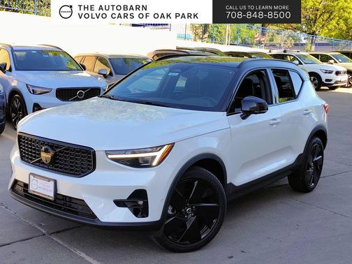 Crystal White 2026 Volvo XC40 Black Edition Ultra, B5 AWD Gas (mild hybrid)