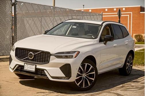 2025 Volvo XC60 B5 Plus