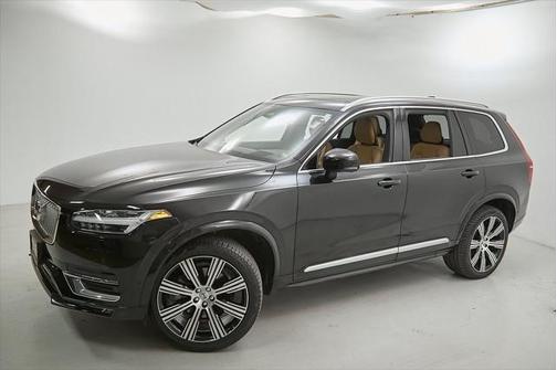 2023 Volvo XC90 B6 Ultimate 7-Seater