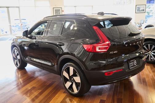 2024 Volvo XC40 Recharge Pure Electric Twin Ultimate