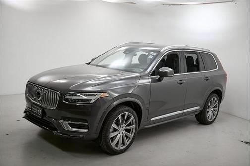2023 Volvo XC90 B6 Ultimate 7-Seater