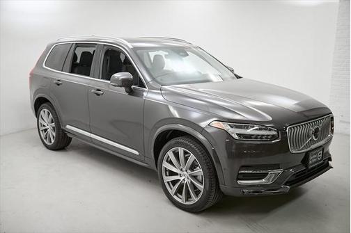 2023 Volvo XC90 B6 Ultimate 7-Seater