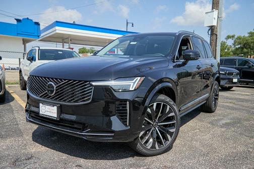 2026 Volvo XC90 B6 Plus 7-Seater
