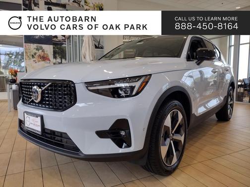2026 Volvo XC40 B5 Plus