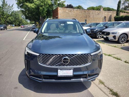 2026 Volvo XC90 B5 Ultra 7-Seater