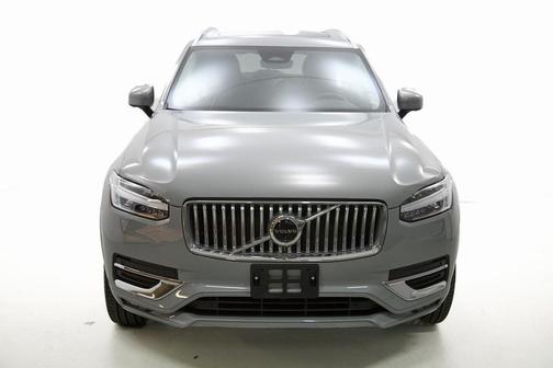 2024 Volvo XC90 B5 Plus Bright Theme