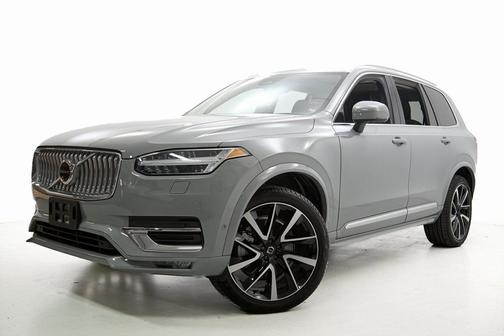 2024 Volvo XC90 B5 Plus Bright Theme