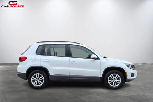 Pure White 2016 Volkswagen Tiguan S