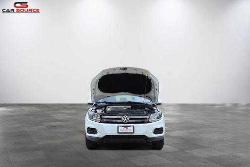 Pure White 2016 Volkswagen Tiguan S