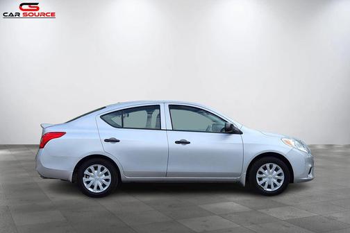2014 Nissan Versa 1.6 S+